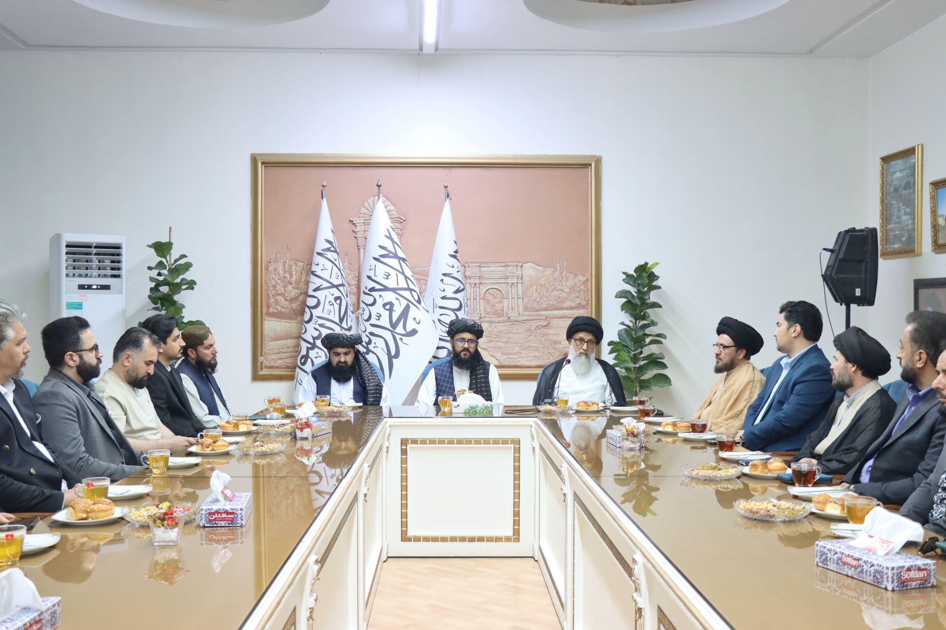 نشست کنسولگری